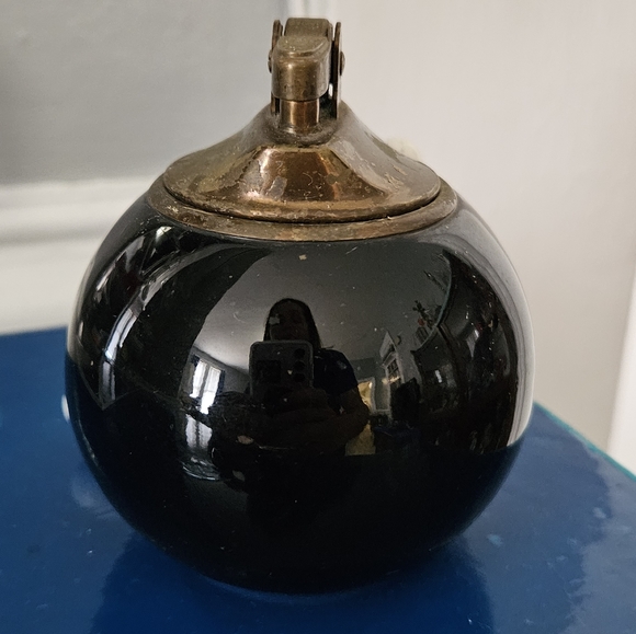 RARE Vintage Ceramic Penguin Bowling Bowl and Pins Table Lighter - Picture 4 of 10